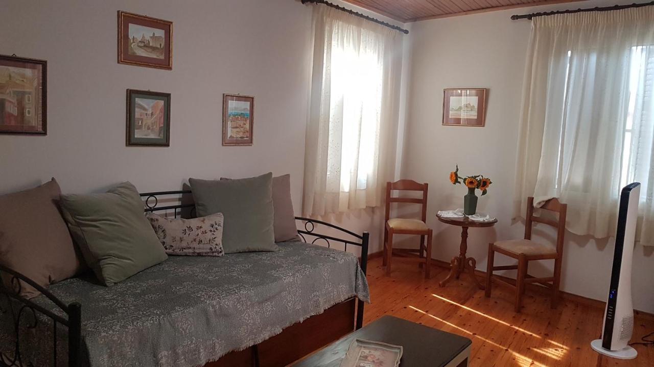 Appartement Mary'S Art House In The Center Of Old Town à Corfu  Extérieur photo